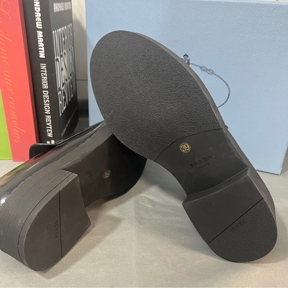 Women’s Prada Authentic Black Loafers 🥑🥑 - Picture 8 of 8